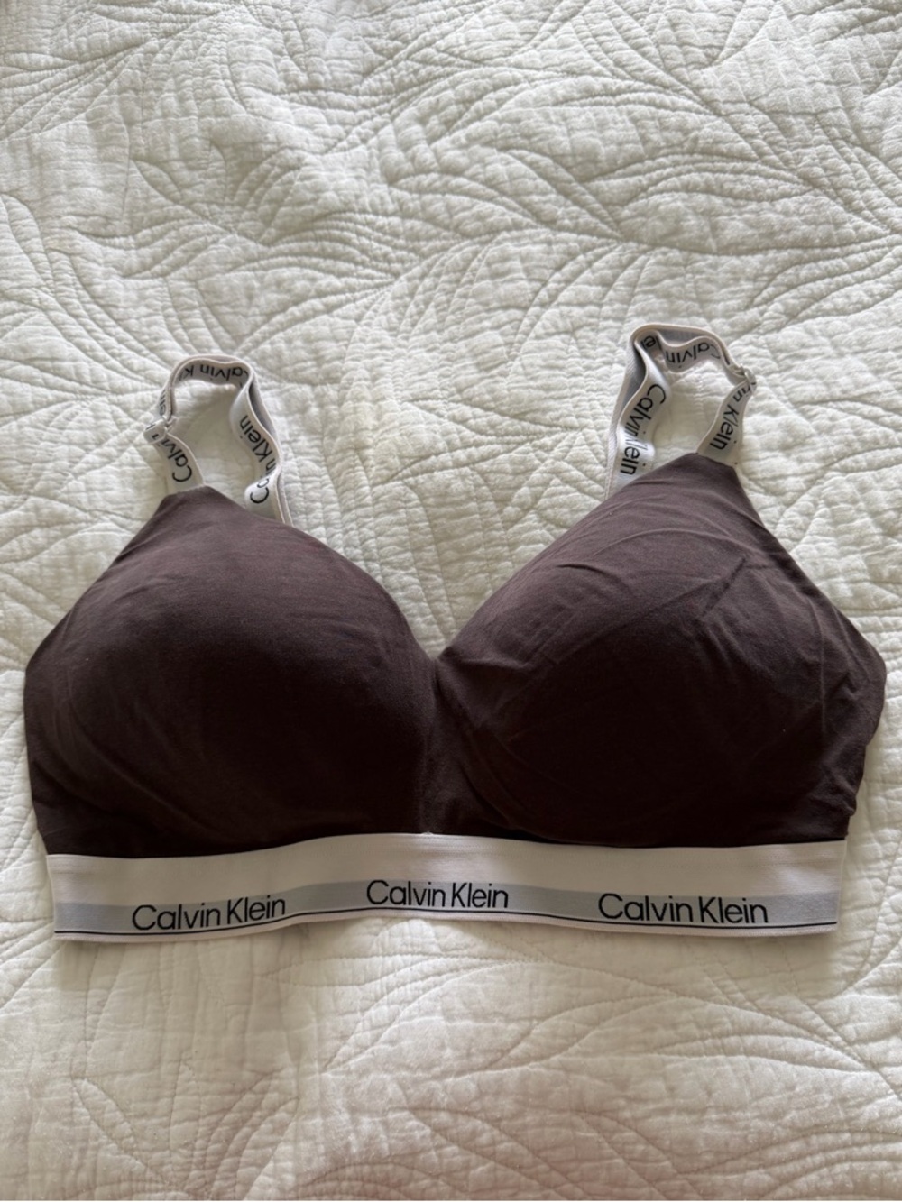 •brown XL CALVIN KLEIN WOMENS BRA •selling for $8